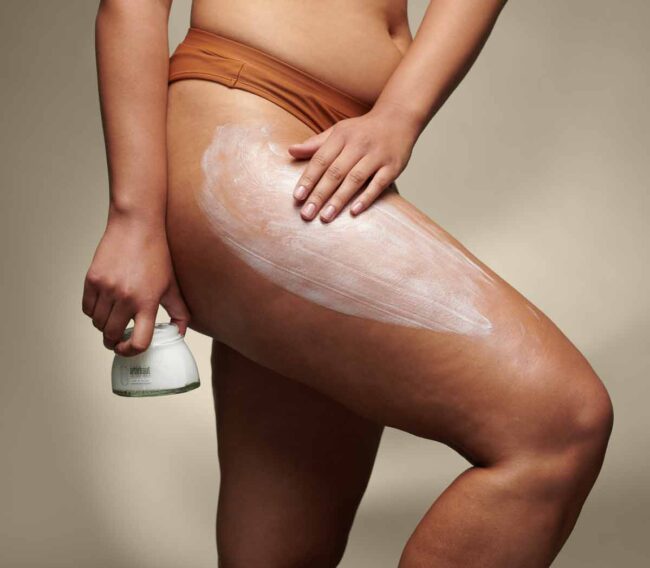 5 Maddede Vücut Peelingi Nasıl Yapılır? Faydaları Nelerdir?