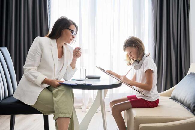Boşanan Çocuklu Kadınların Üstesinden Gelmesi Gereken Zorluklar